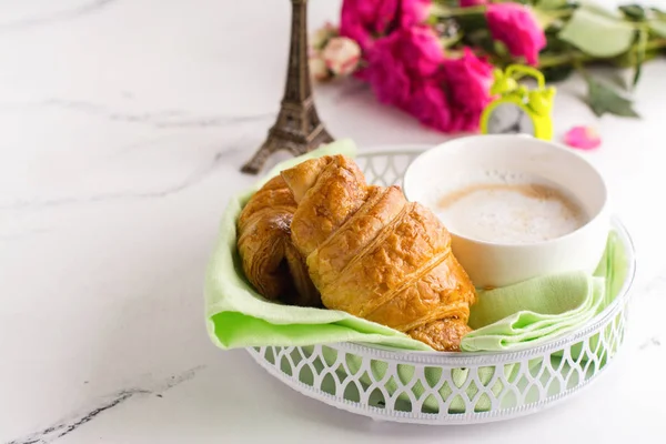 Café da manhã francês tradicional — Fotografia de Stock