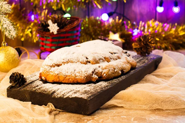 Alman Noel stollen