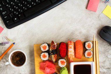 Suşi yer çalışma kümesi.