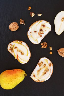 Küçük bruschetta sandviç 