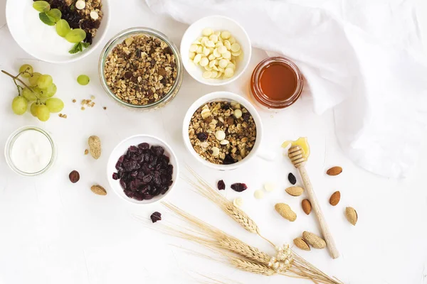 Hemmagjord müsli med frukt — Stockfoto