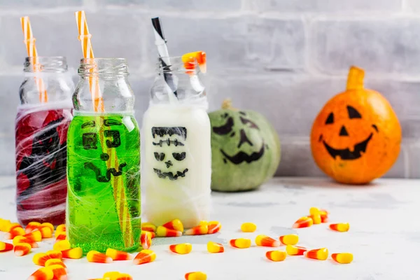 Auswahl an Halloween-Getränken — Stockfoto