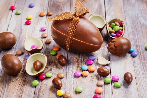 Påsk choklad ägg — Stockfoto