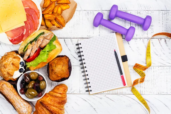 Bulimia atau konsep gangguan makan. Waktu untuk diet — Stok Foto