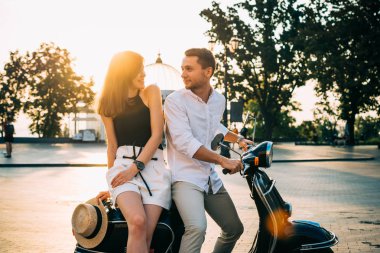 Kaç retro scooter ile şehir içinde