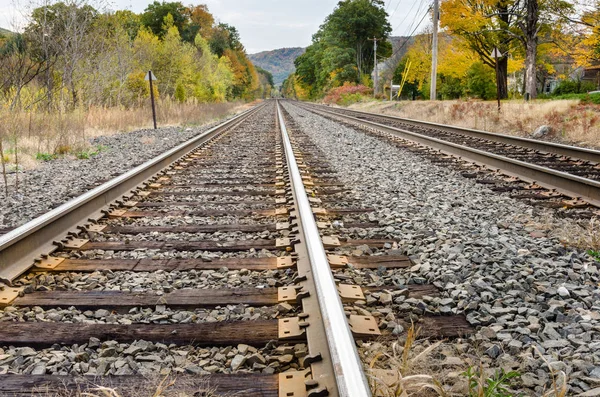 地平線に鉄道トラック — ストック写真