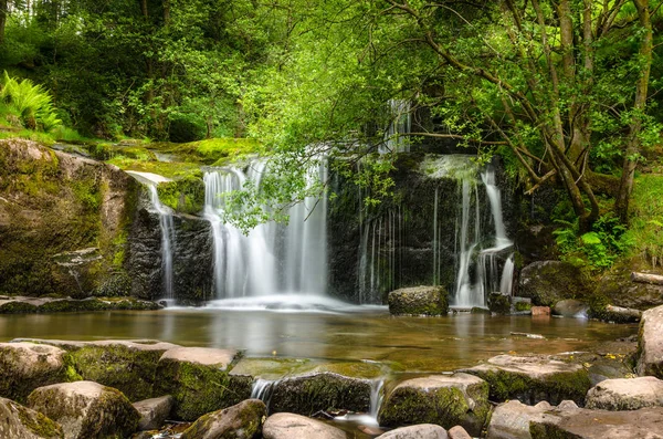 Cachoeira em Brecon Beacons National Park — Fotografia de Stock