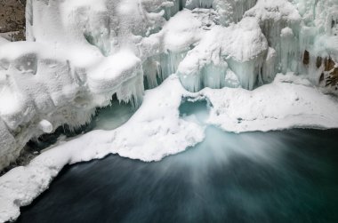 güzel donmuş şelale