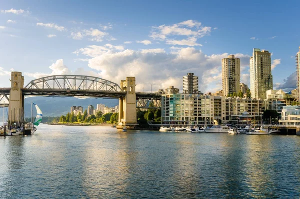 Centro de Vancouver al atardecer — Foto de Stock