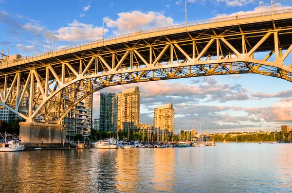 False Creek al atardecer —  Fotos de Stock