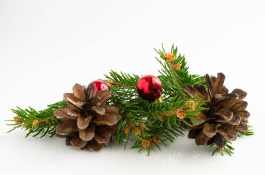 Beyaz arka plan üzerinde tablo Noel süsleri