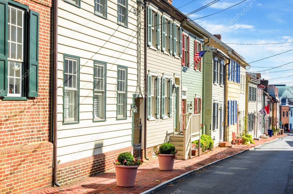 Old Colourful Wooden Row Houses in the Historic District of Annapolis, MD, on a Clear Autumn Morning.