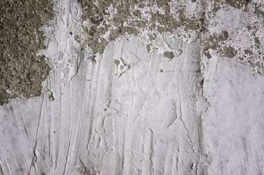 Eski püskü açık ve koyu duvar çatlaklar