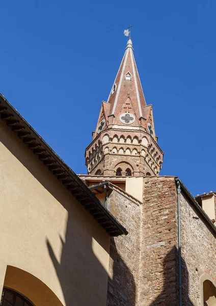 Silhouettes de Florence, partie du mur et de la tour — Photo