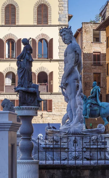 Sculptures in Piazza della Signoria in Florence — ストック写真