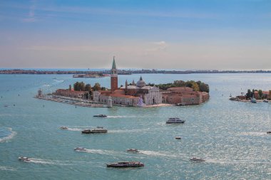Venedik lagün hava cityscape görünümünden San Marco Campanile