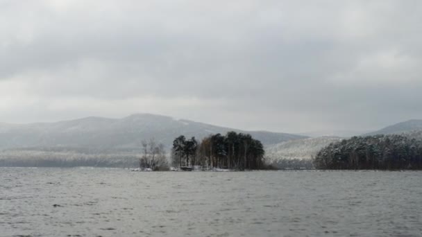 Winter lake landscape. — Stock Video