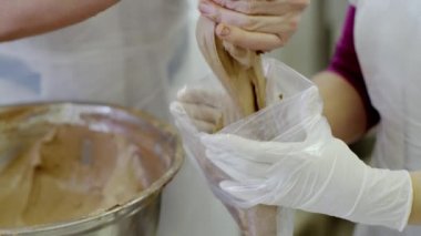 Macarons için hamur hazırlık