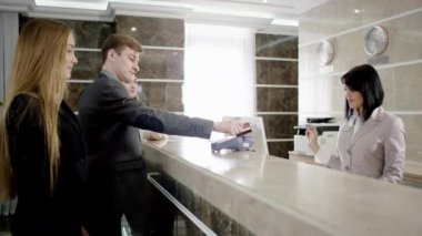 otel Resepsiyon konut için ödeme gezginler