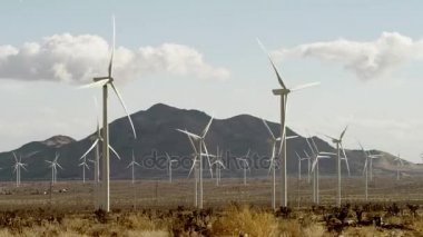 Yel değirmenleri hızlandırılmış video