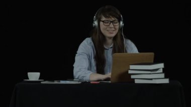 Bir Skype çağrısı cevap Sekreter