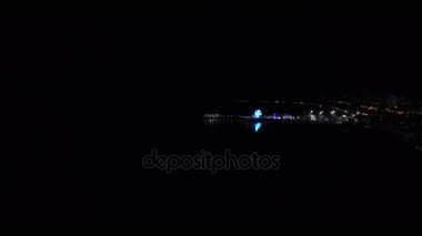 Santa Monica pier ve Malibu dönme dolap bir helikopter vurdu