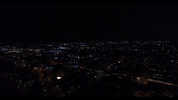 Uitzicht op de straten van Los Angeles en de Santa Monica pier van bovenaf — Stockvideo