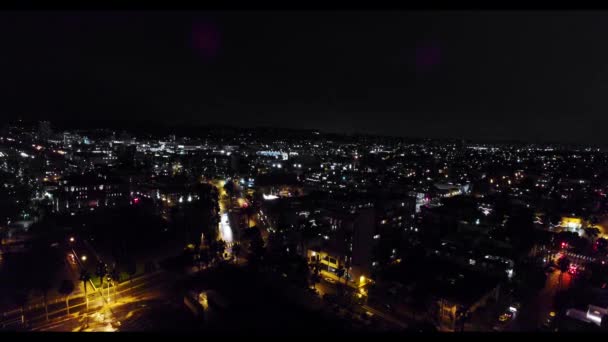 Kijk op het nachtleven van een van Los Angeles van houding — Stockvideo