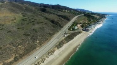 Pasifik Sahili ve bir yol görüntüleme