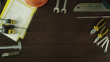 Yukarıdan aşağıya görünümü. Resimleri silme