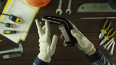 Yukarıdan aşağıya görünümü. Sayma para kaldı