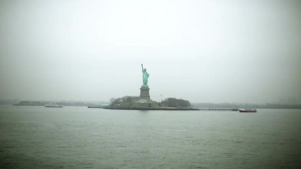 Prise de vue de Statue de la Liberté — Video