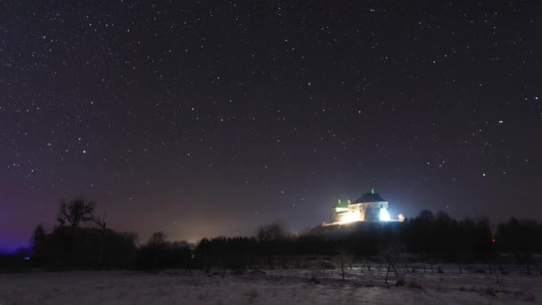 Timelapse Sterrenhemel Kasteel Olesko Winters Oekraïne — Stockvideo