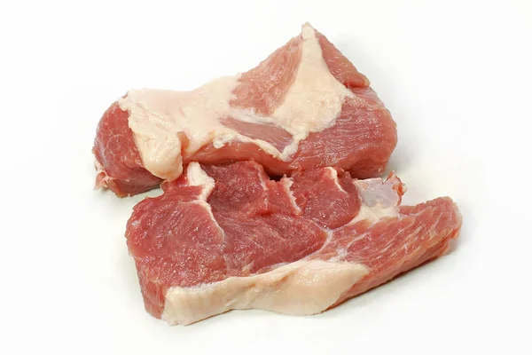 鲜猪肉上白色孤立 — 图库照片