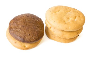 Ekmek buğday unu beyaz arka plan üzerinde izole dan.