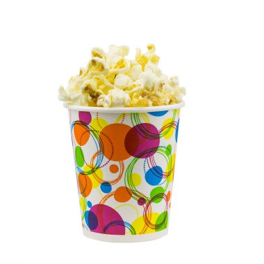 Beyaz bir arka plan üzerinde izole çok renkli festival cam patlamış mısır.