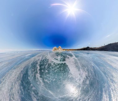 Hava panorama şaman Rock ya da Cape Burhan Olkhon Adası'w