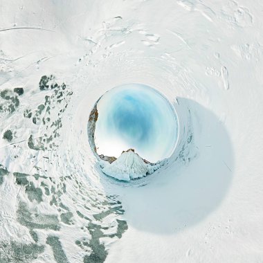 Adanın üzerinde küresel panorama 360 180 derece Cape şaman 