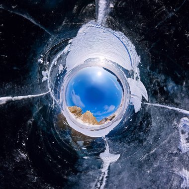 Adanın üzerinde küresel panorama 360 180 derece Cape şaman 