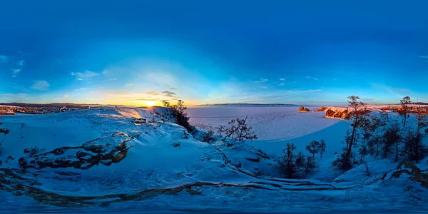 Adanın üzerinde küresel panorama 360 180 derece Cape şaman 