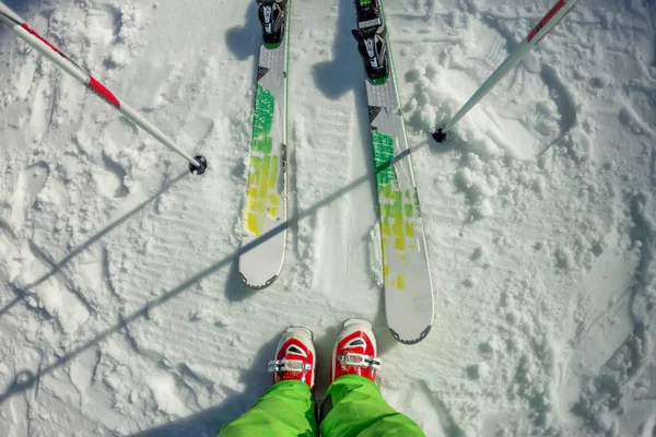 Skier first-person view of the ski snow slope — Stock Photo, Image