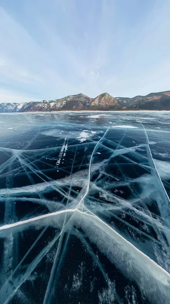 Panorama Scheuren Het Blauwe Ijs Van Het Baikalmeer Van Olkhon — Stockfoto