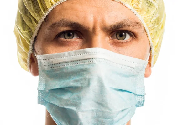 Médicos se enfrentan en primer plano máscara médica, panorama aislado sobre fondo blanco — Foto de Stock