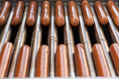 sosis ızgara arka plan. sokak gıda