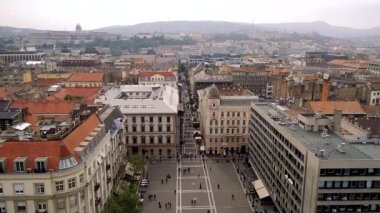 Budapeşte'de Aziz Istvan karelik havadan görünümü