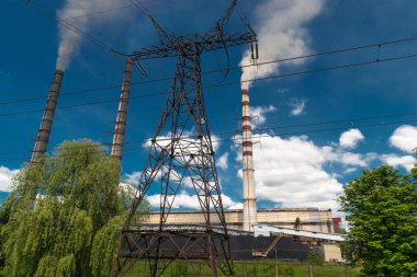 Termal elektrik santrallar ve elektrik hatları. Dağıtım elektrik Trafo Merkezi