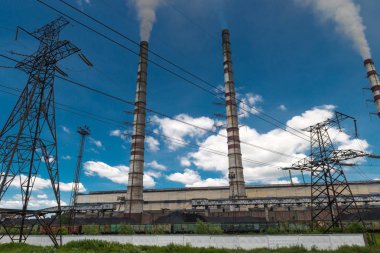 Termal elektrik santrallar ve elektrik hatları. Dağıtım elektrik Trafo Merkezi