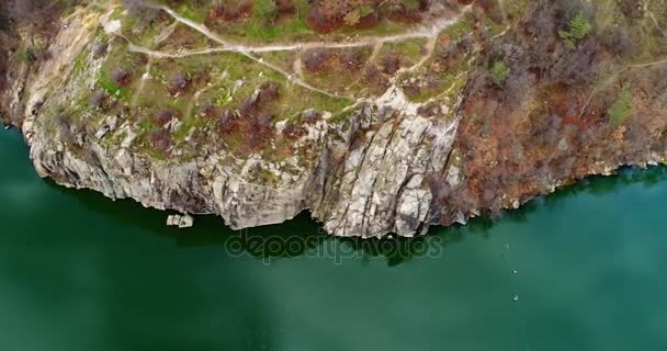 Aerial view of the rocks. Beautiful view of the river landscape. — Stock Video