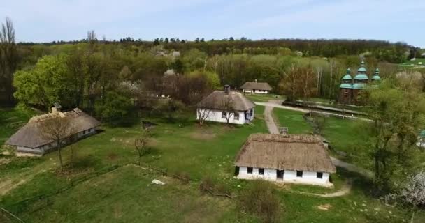 Aerial view over traditional Ukrainian village in spring, Pirogovo, KIev — Stock Video