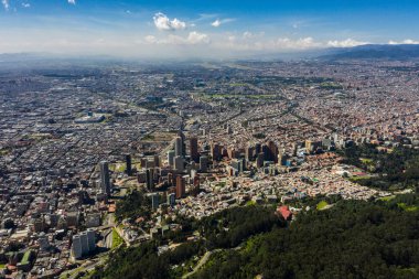 Bogota şehrinin panoramik görüntüsü..